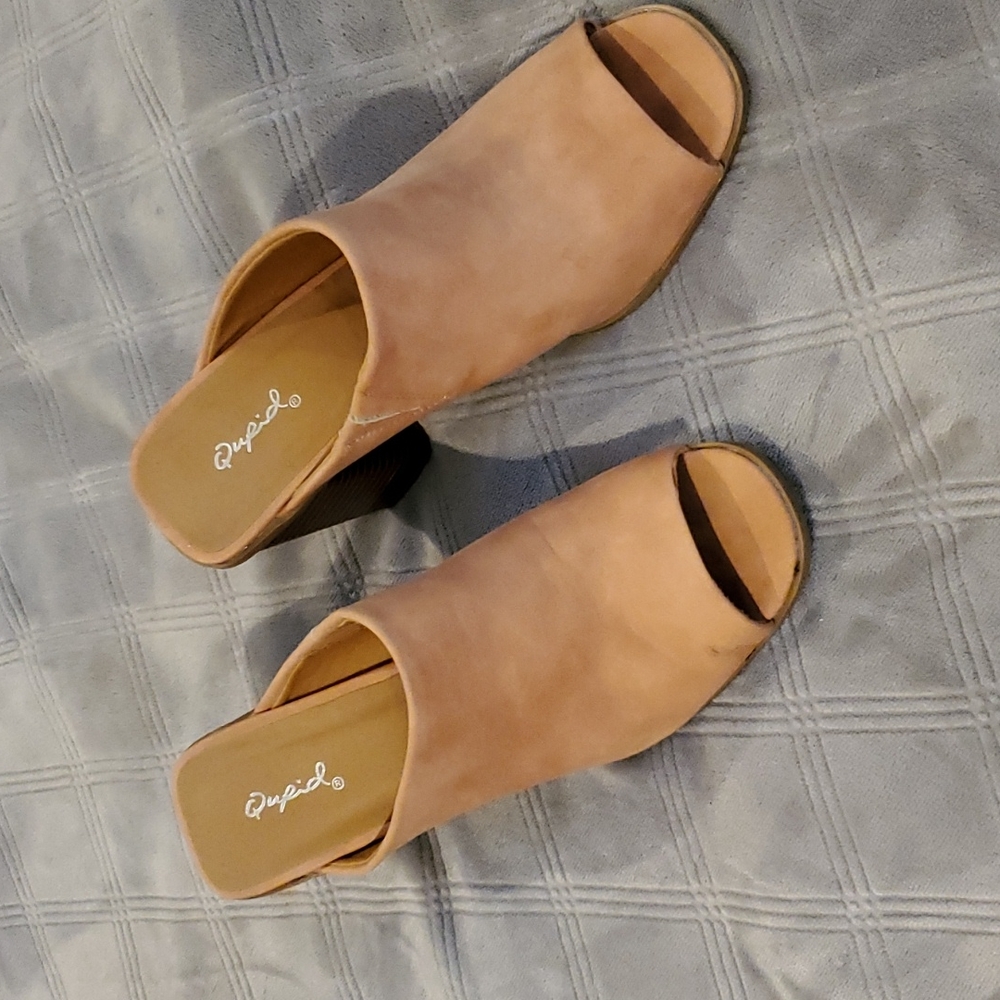 Suede open toe wedge 3 "  heel